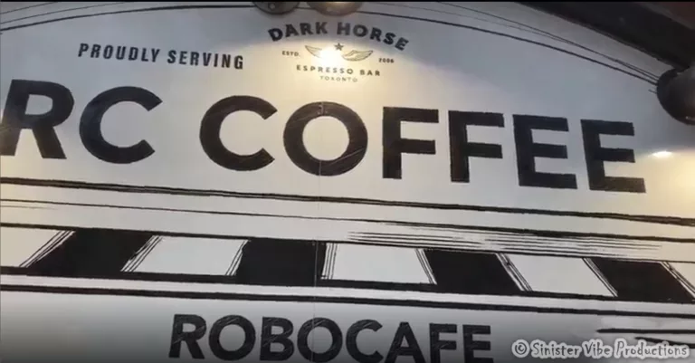 robot coffee cafe