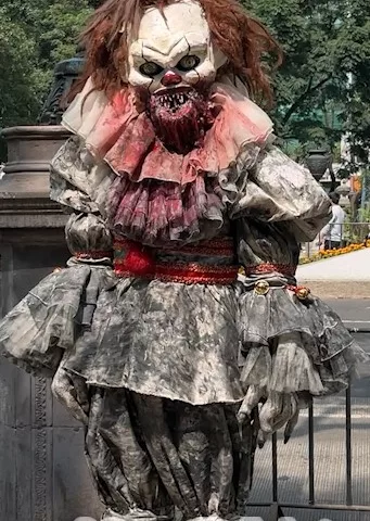 photo of Pennywise the clown in Mexico City