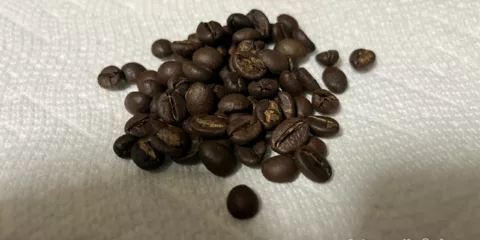 photo of roasted coffee beans