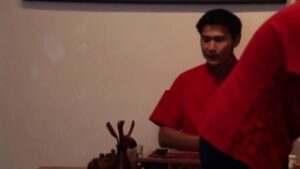 We Meet The Bruce Lee Of Tea!