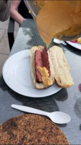 Kwinters Hotdog Returns